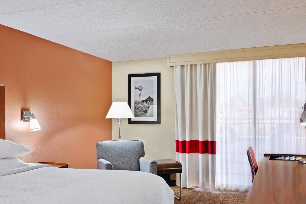 Four Points By Sheraton Колледж-Стейшн Экстерьер фото
